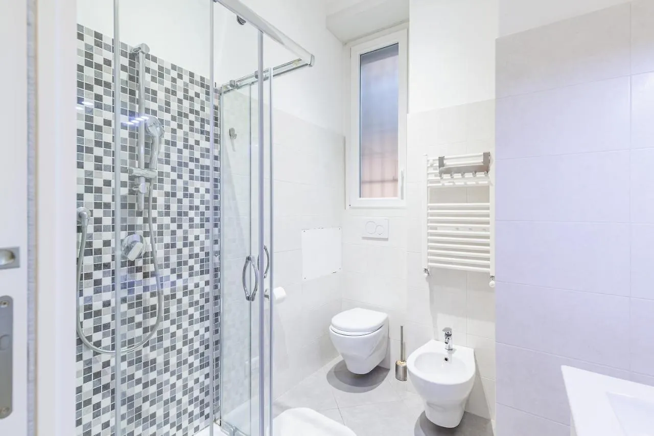Guest house Alloggi Costantini Metro Battistini Rome Italy